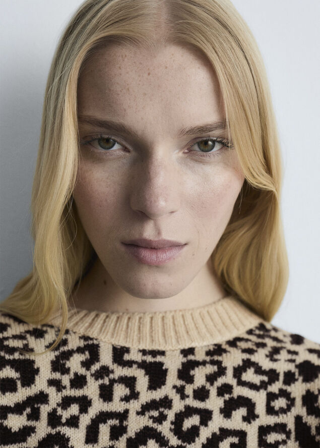 MANGO Leopard jumper with contrasting tri Light beige