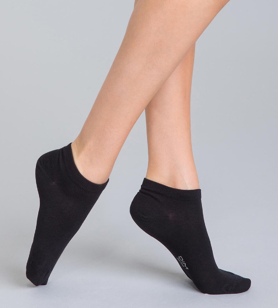 DIM<br>Conjunto de 2 pares de meias curtas