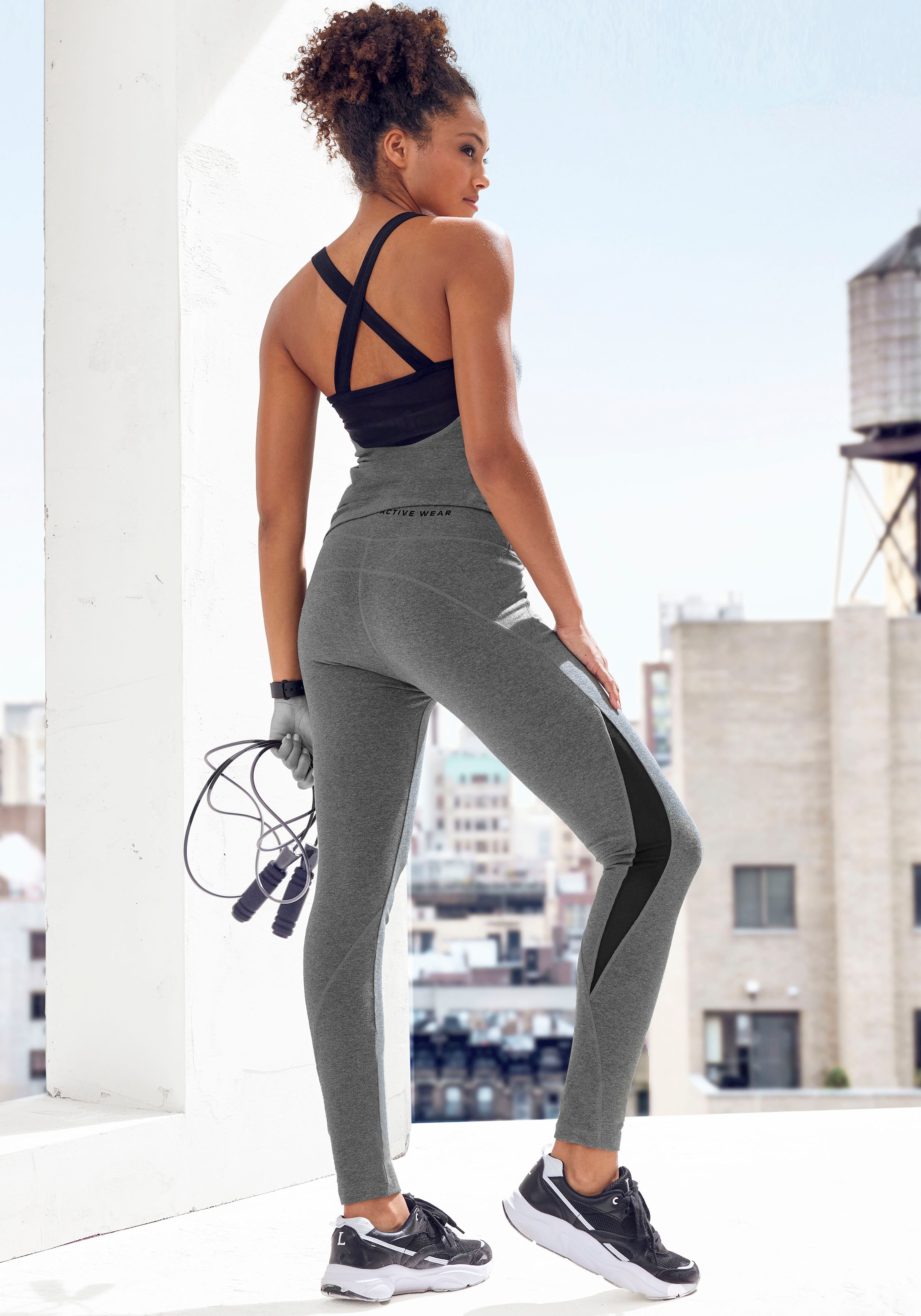 Vivance active Funktionstop , mit gekreuzten elastischen Trägern