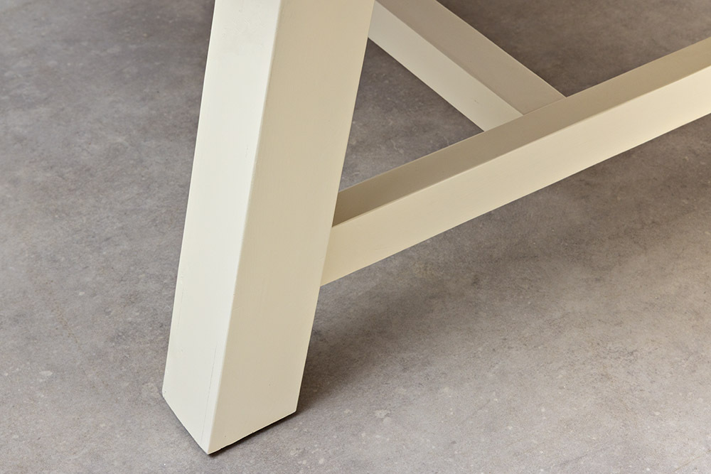 Massiver Esstisch HAMPTONS 165cm hellbraun creme Pinienholz