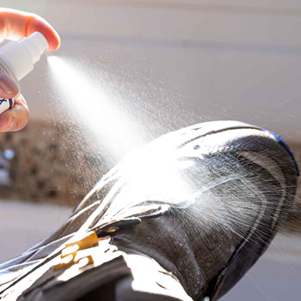 Nikwax Spray-On Fabric & Leather, 300 ml<br>Impregnering for fottøy!