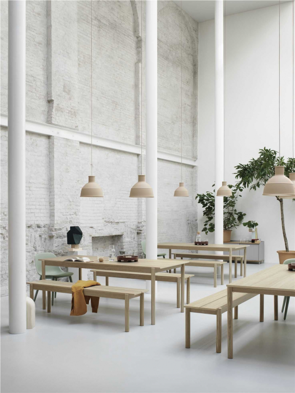 Muuto Linear wood bank 170x34