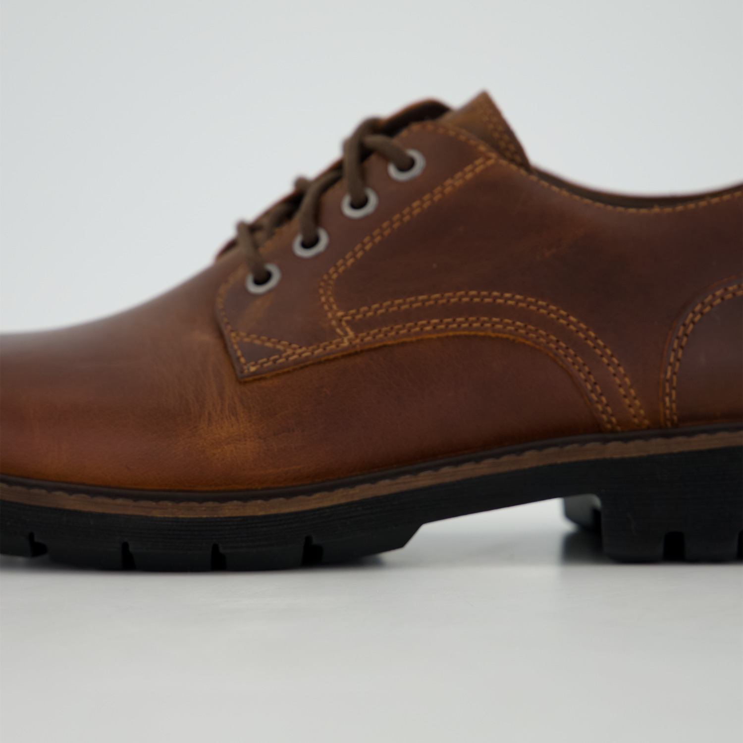 CLARKS BATCOMBE TIE