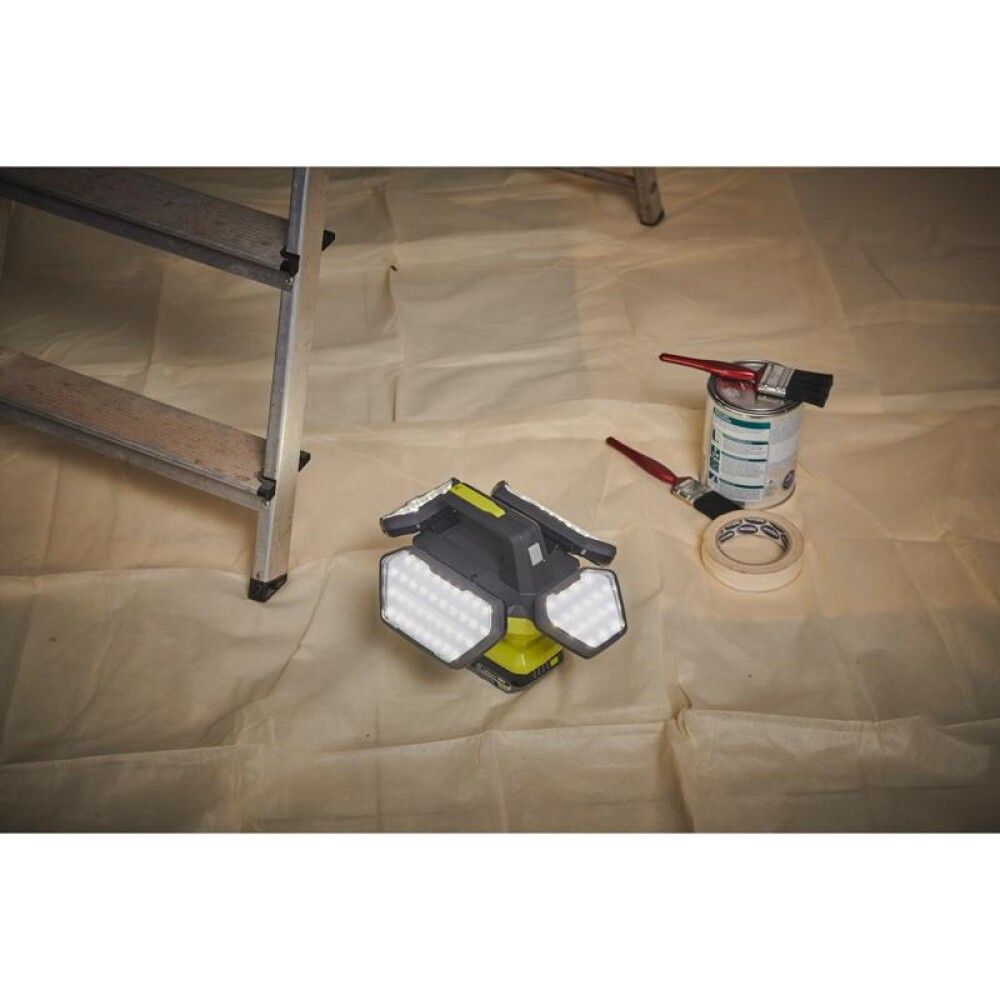 ARBEIDSLAMPERYOBI R18L360-0 ONE+ 18V UTEN BATTERI