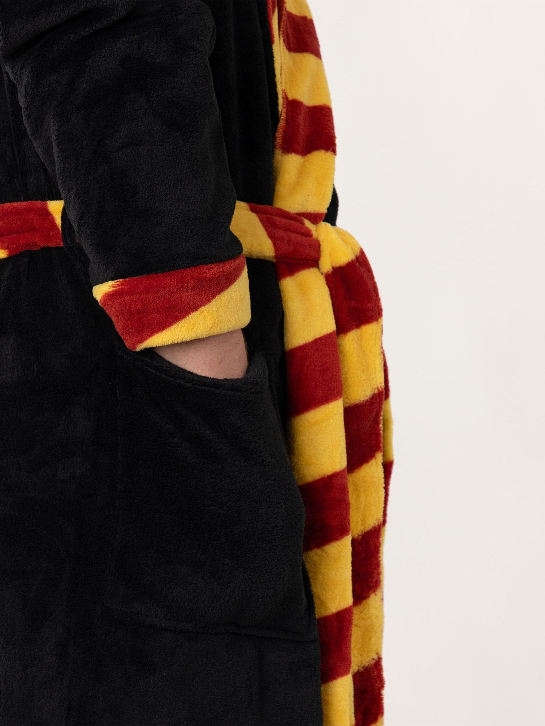 Black/Red Gryffindor - Vanilla Underground Harry Potter Hooded Bathrobe Dressing Gown