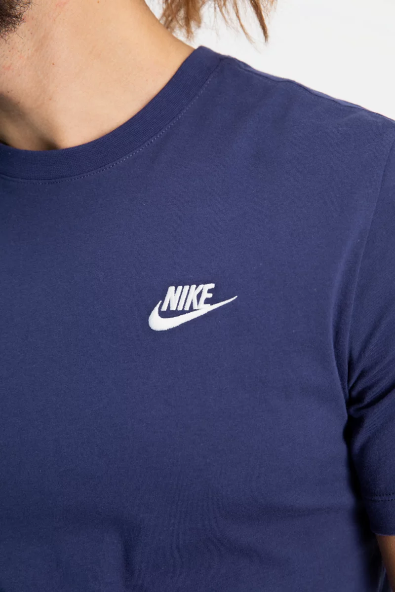 Nike Sportswear Club Herren T-Shirt
