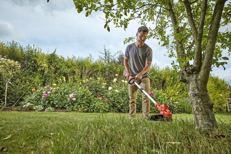 BLACK+DECKER 36V Grastrimmer - 33cm - Accu - Brushless Motor