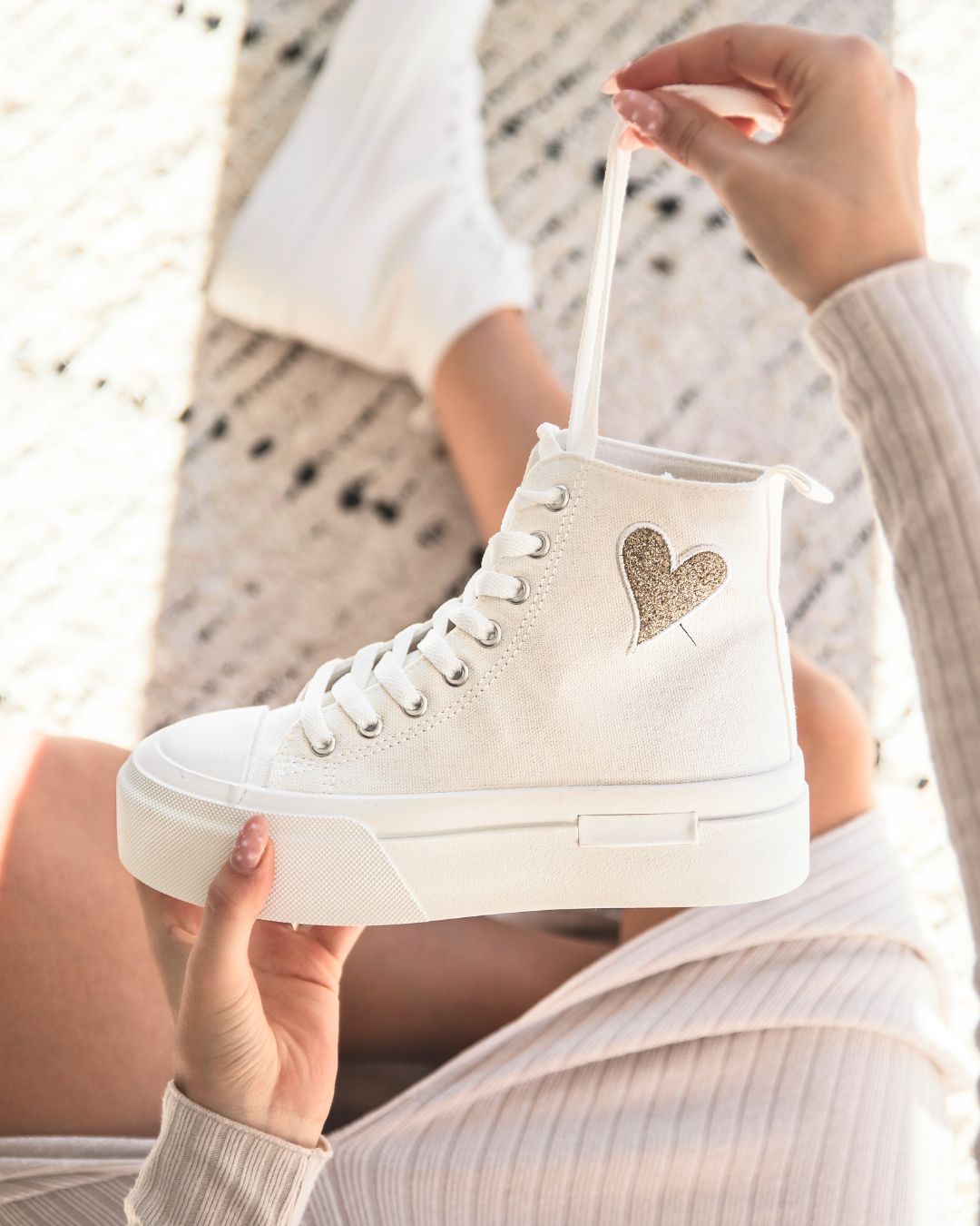 Basket femme blanche montante en toile - Perla