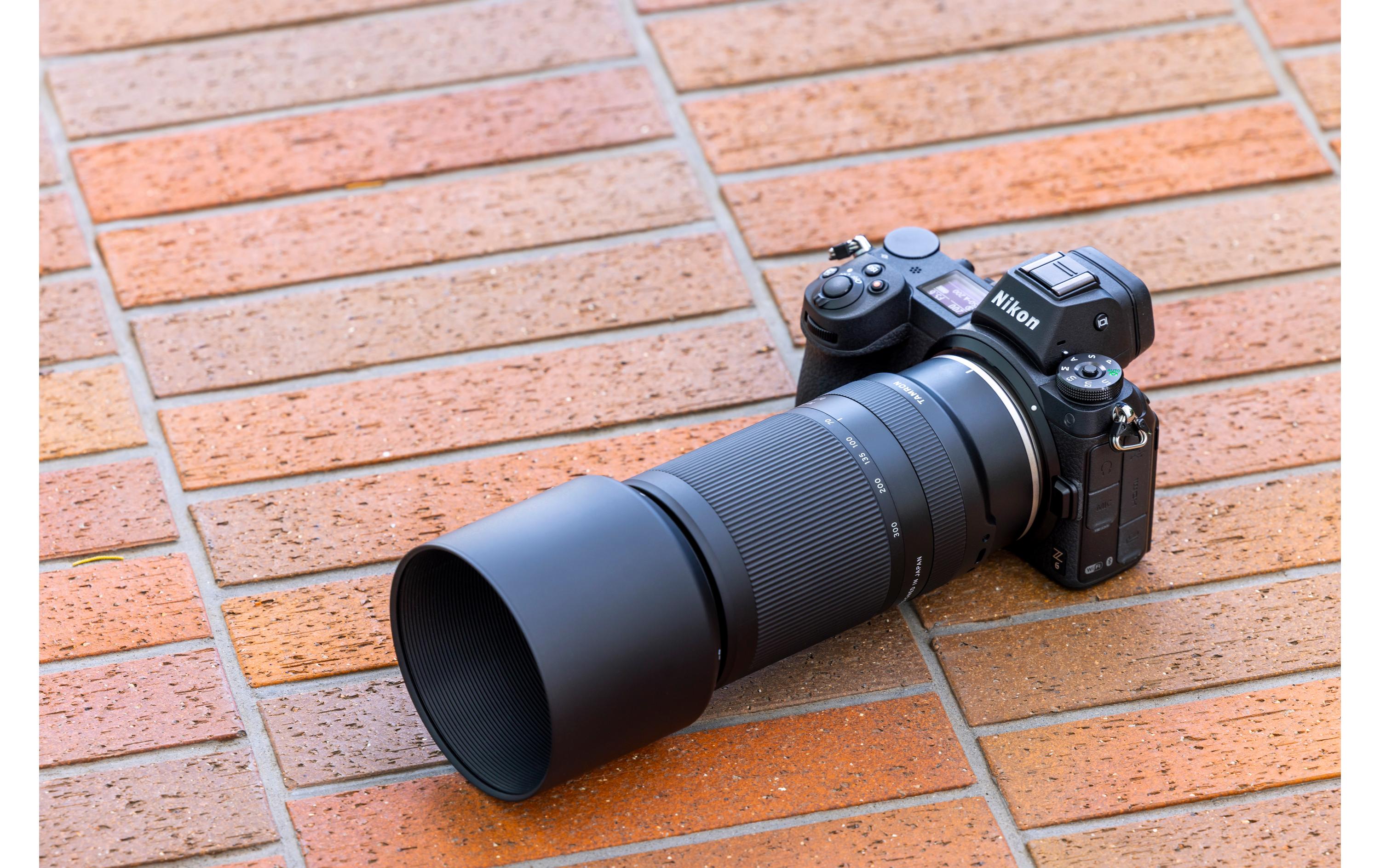 Zoomobjektiv AF 70-300mm f / 4.5-6.3 Di III RXD Nikon Z<br>Das Tele-Zoom mit der Extra-Reichweite