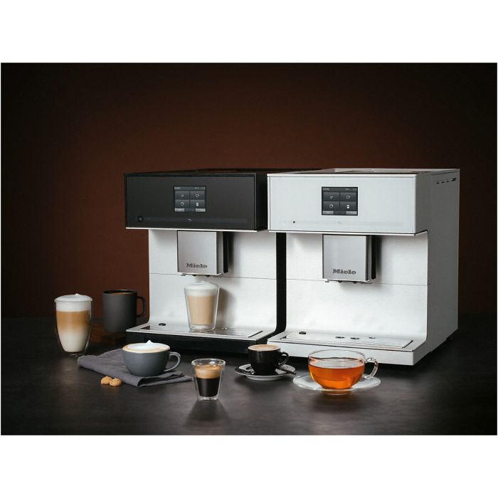 Miele Stand-Kaffeevollautomat CM 7350 CoffeePassion Brilliantweiß