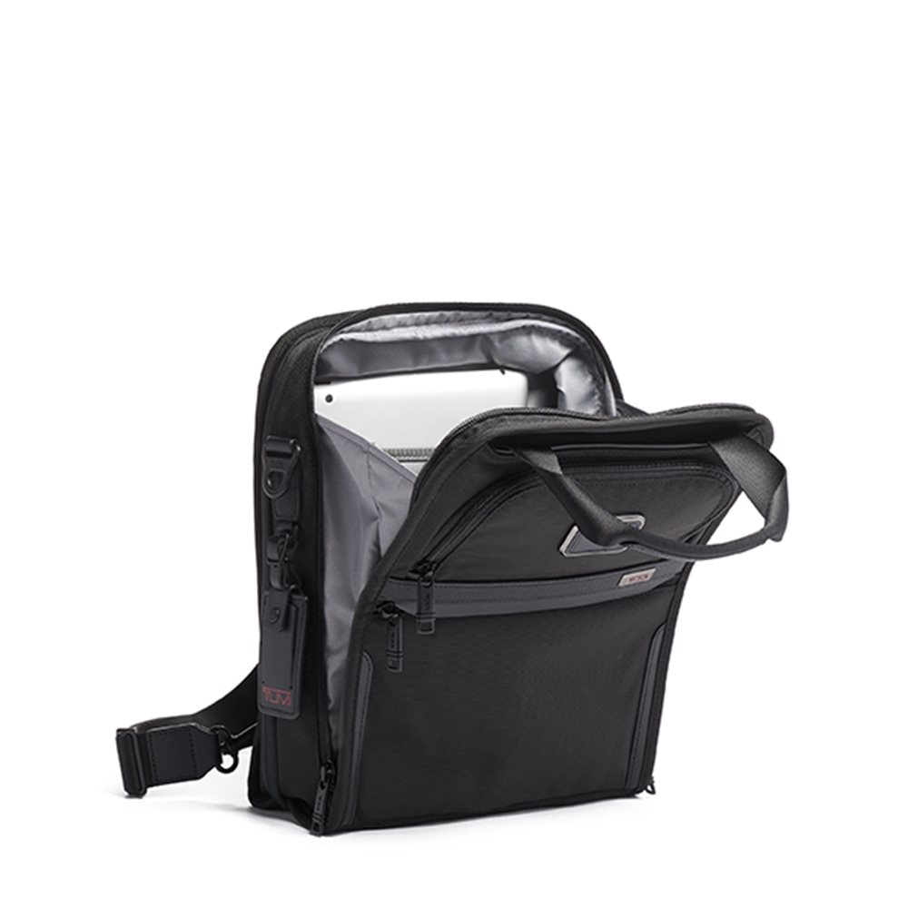 Tumi Alpha Medium Travel Tote black