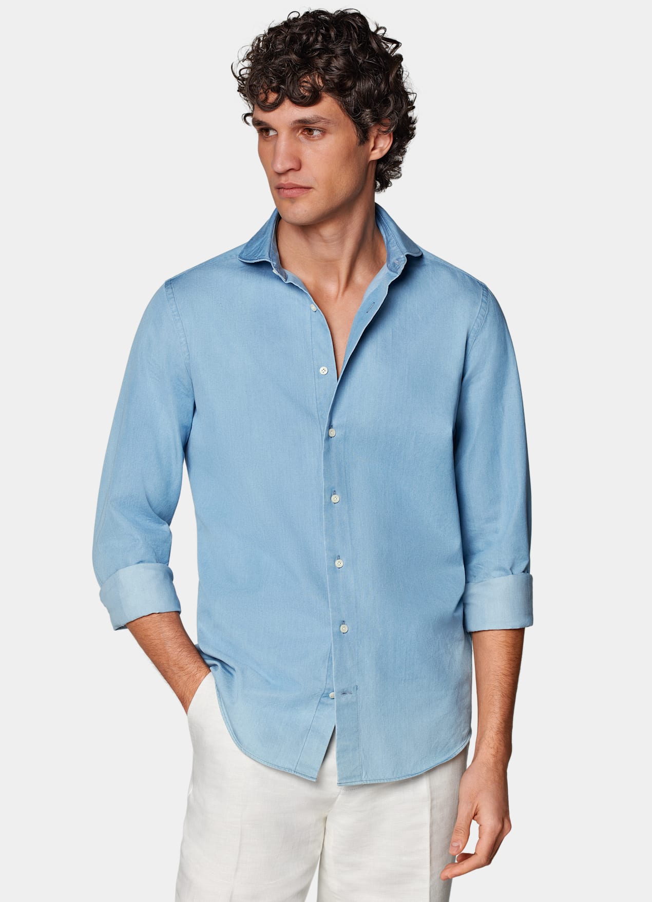 Chemise coupe ajustée bleu clair