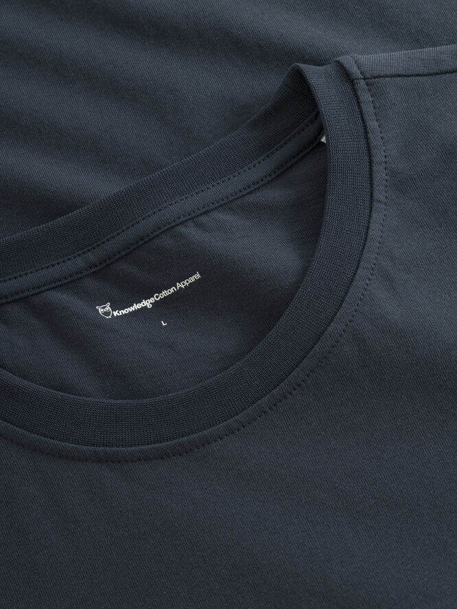 Knowledge Cotton Apparel LOKE badge tee - Regenerative Organic Certified� - GOTS/Vegan Blå