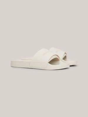 Chinelo de piscina com logotipo em relevo