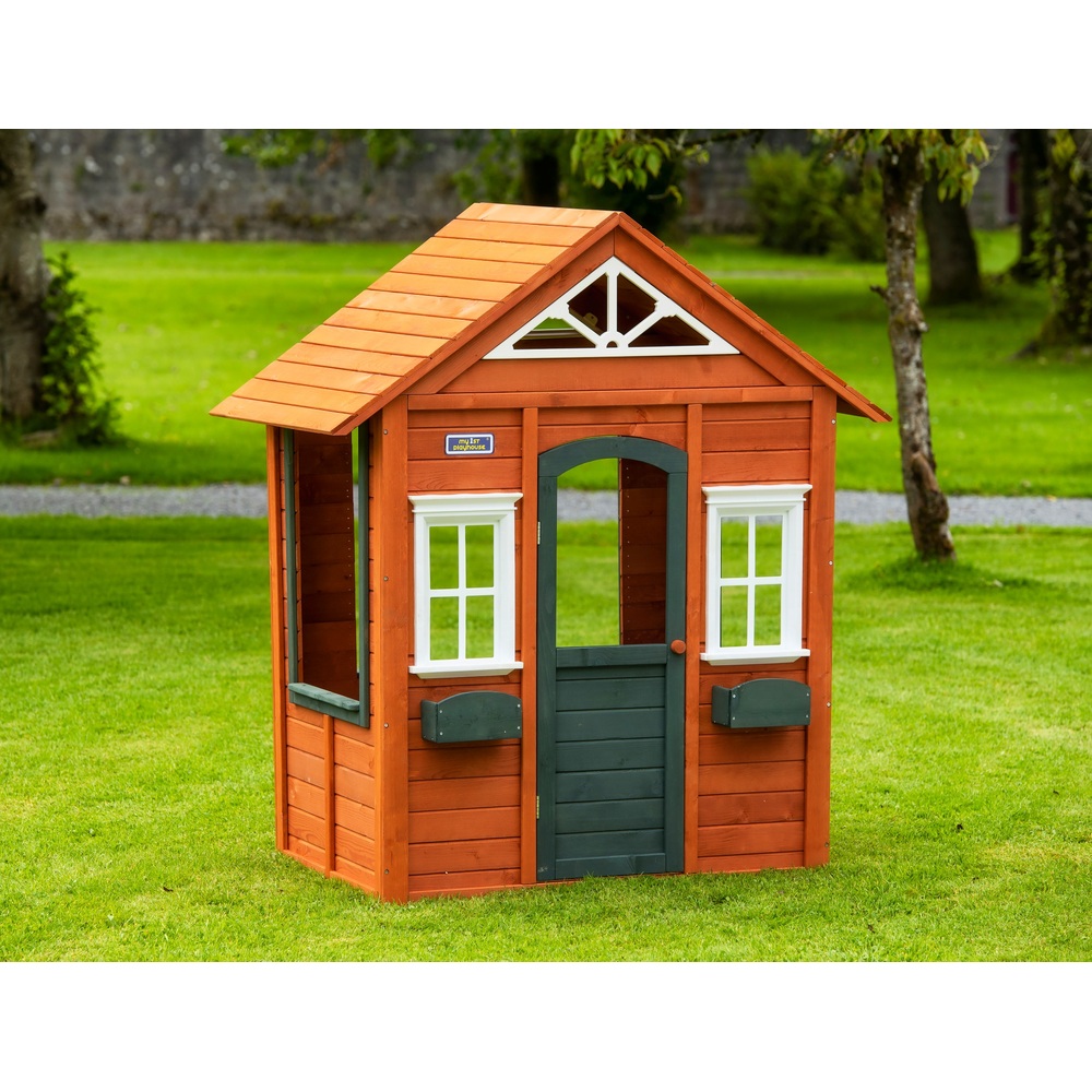 Spielhaus aus Holz
