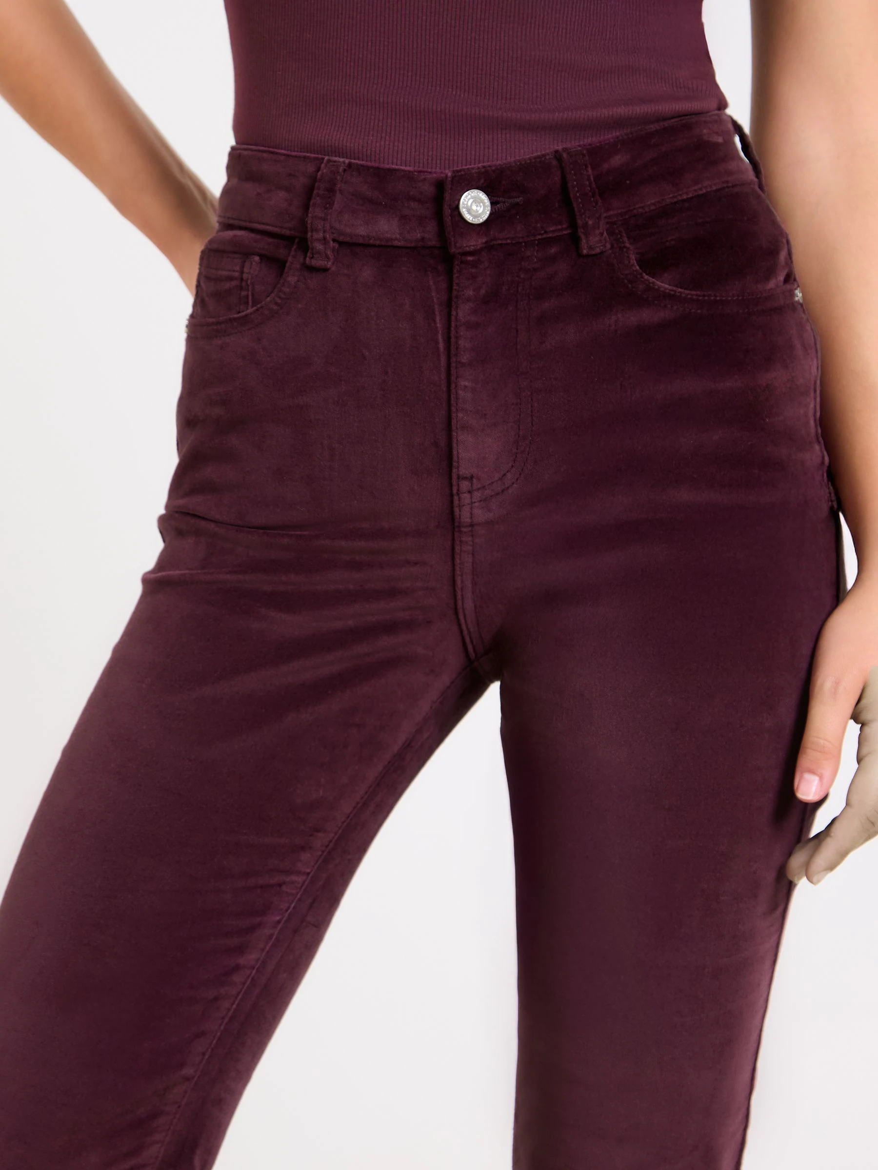 Bordeauxrood fluweel - Lipsy jeans met hoge taille en rechte pijpen