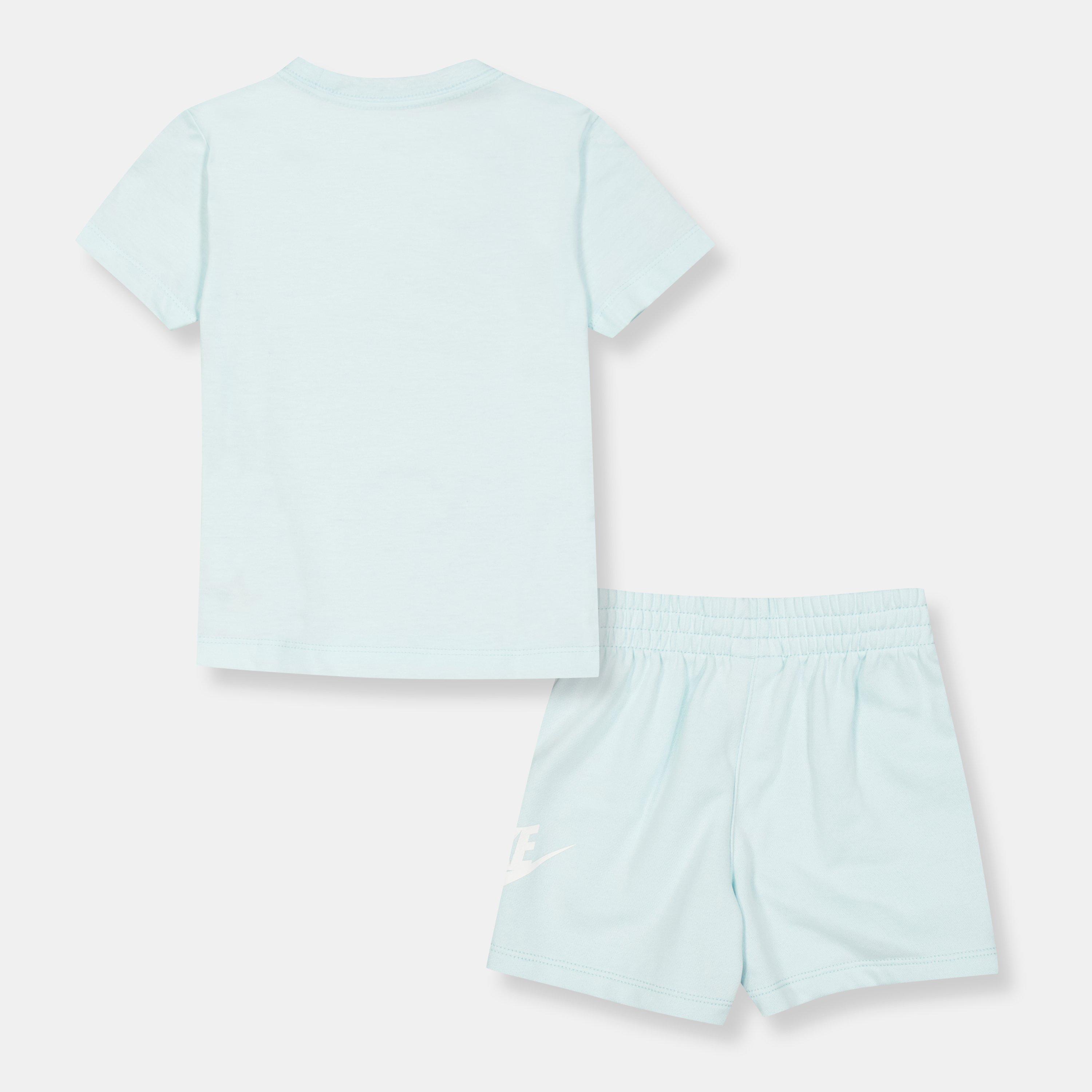 Nike Tee Short Set In53