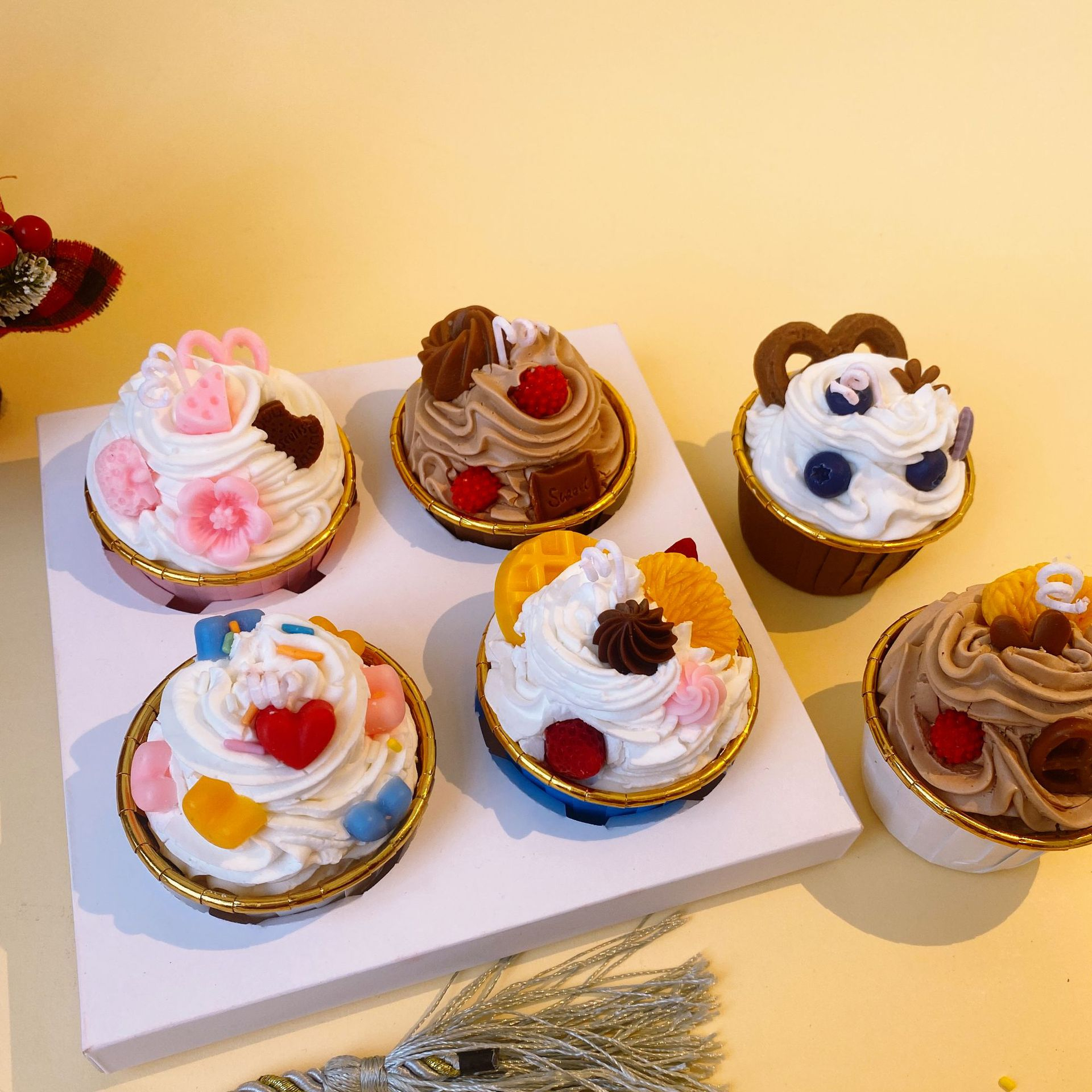 (8x7cm) Handmade Duft Kerze Aromatherapie Home Deko Cupcake Sojawachs Kerze - Braun