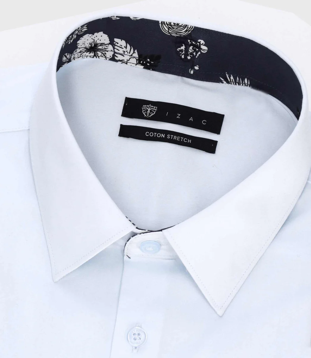 Chemise slim unie avec broderie bleu ciel MILES