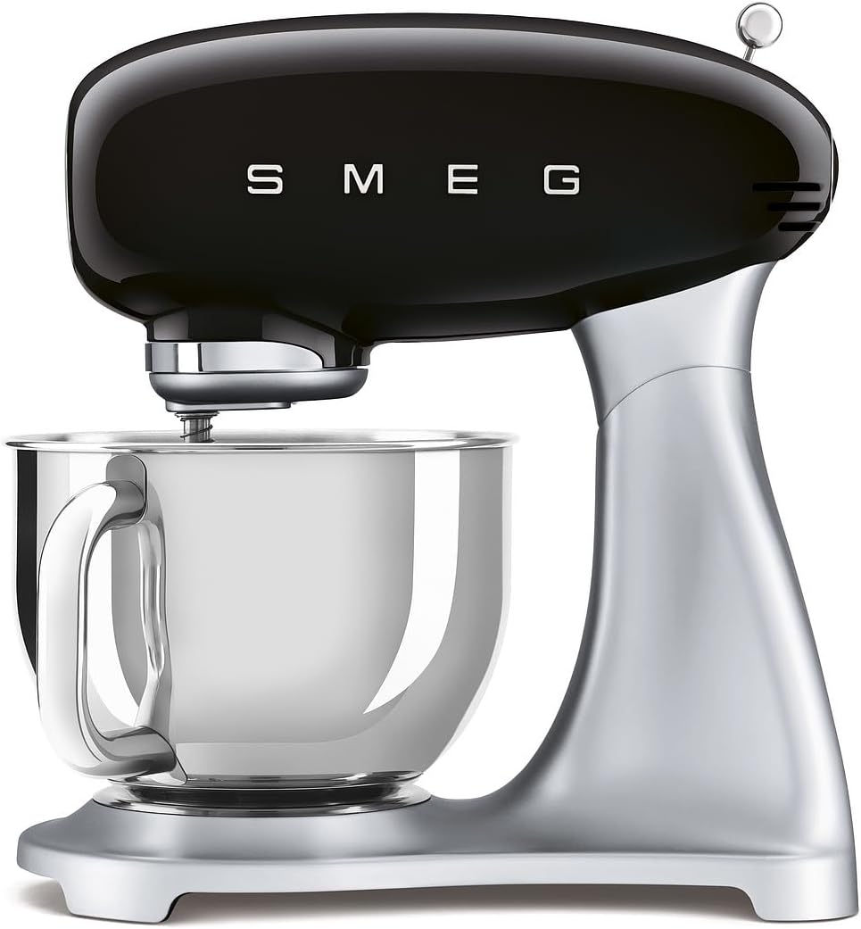 Smeg, Robot Pâtissier SMF02BLEU, 10 Niveaux de Vitesse, Fonction Mise en Marche Progressive, Bol 4,8 L, Verrouillage Moteur de Sécurité, Batteur Plat, Crochet et Couvercle Fournis, 800W, Noir