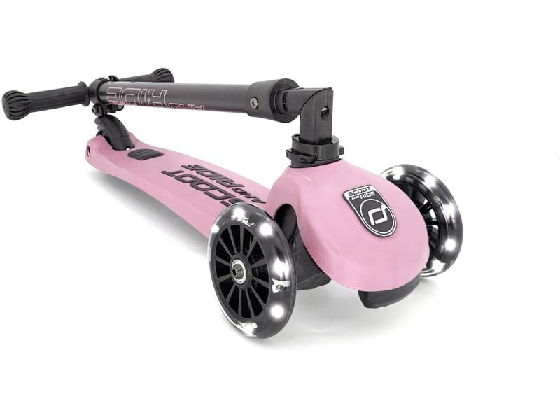 Scoot and Ride Scooter Highwaykick 3 LED, Rose Zusammenklappbarer Mini-Scooter mit hellen weissen LEDs an den Rädern
