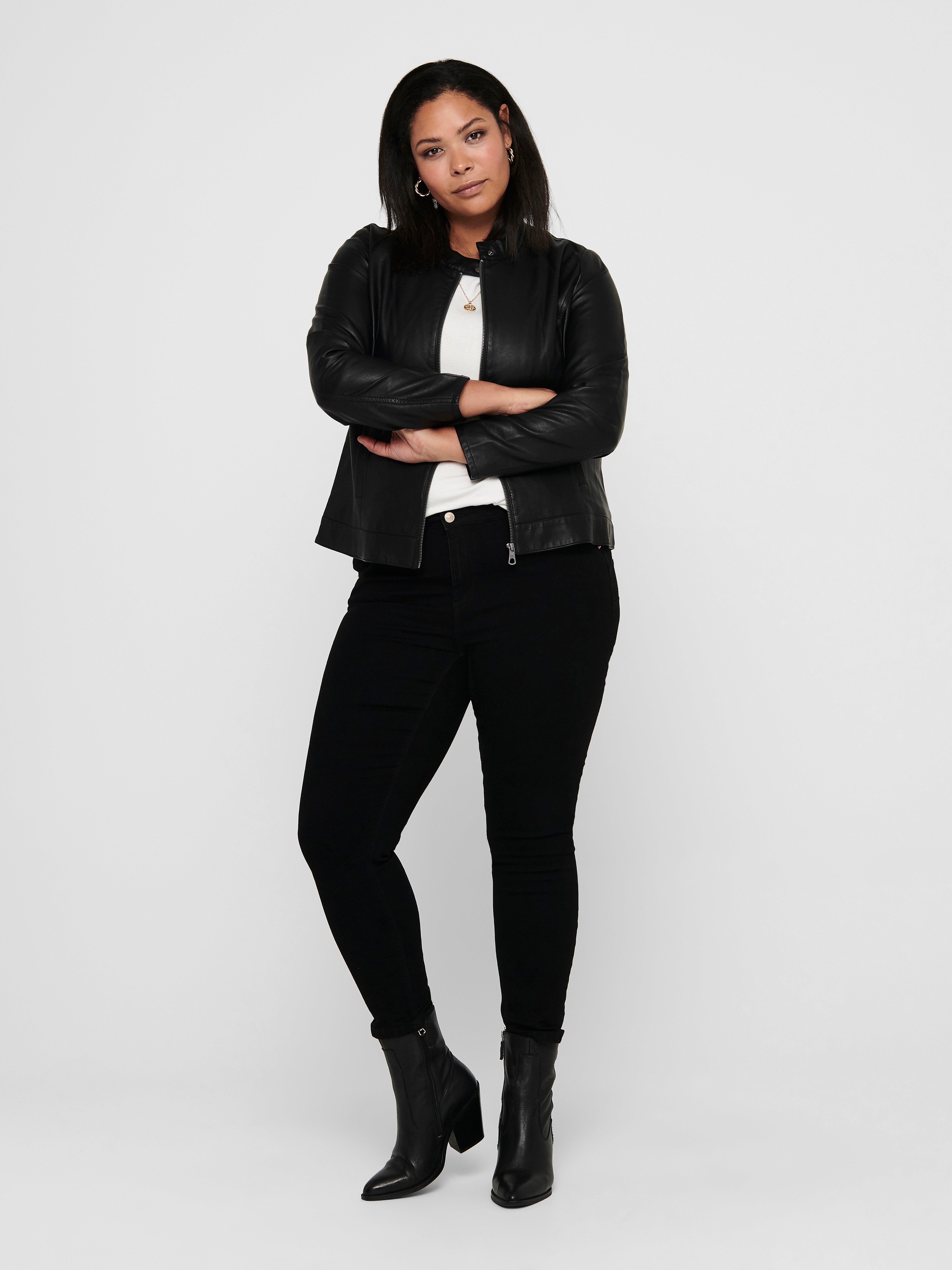 CARROBBER Kunstlederjacke Black