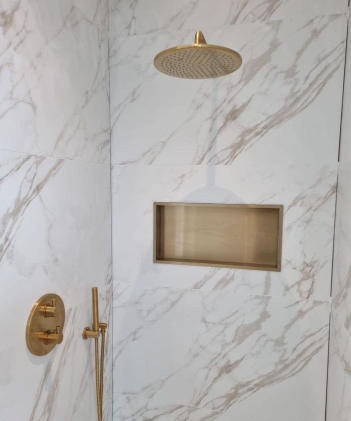 Saniclear Lucio inbouwnis met LED verlichting 60x30cm mat goud