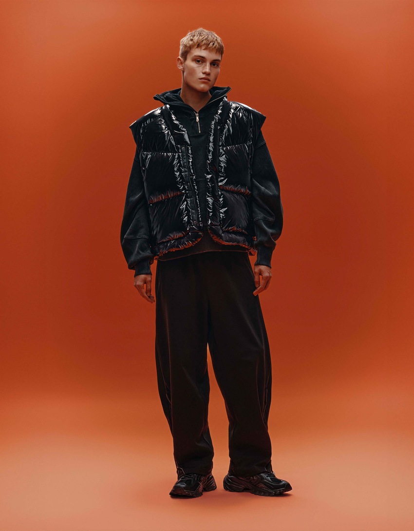 Colete acolchoado Generation Bershka com efeito vinil