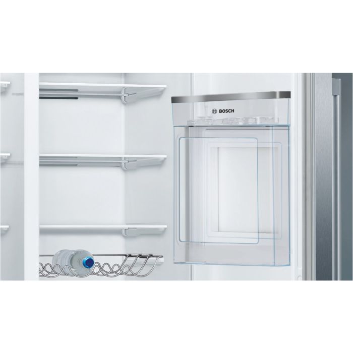 Bosch Side-by-Side KAG93AIEP - Festwasseranschluss