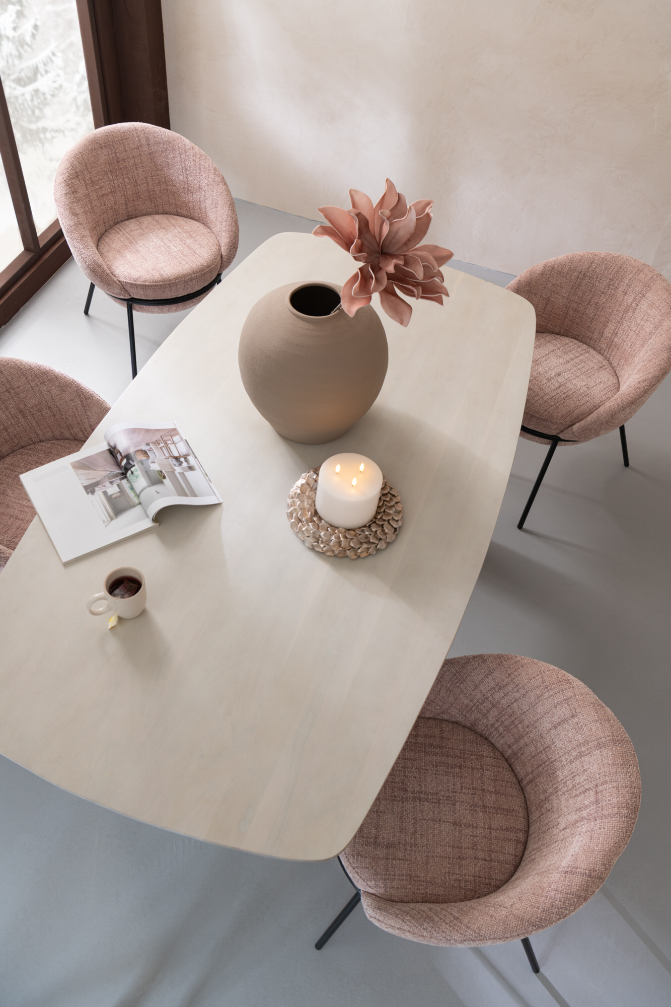 Eettafel Celeste wit