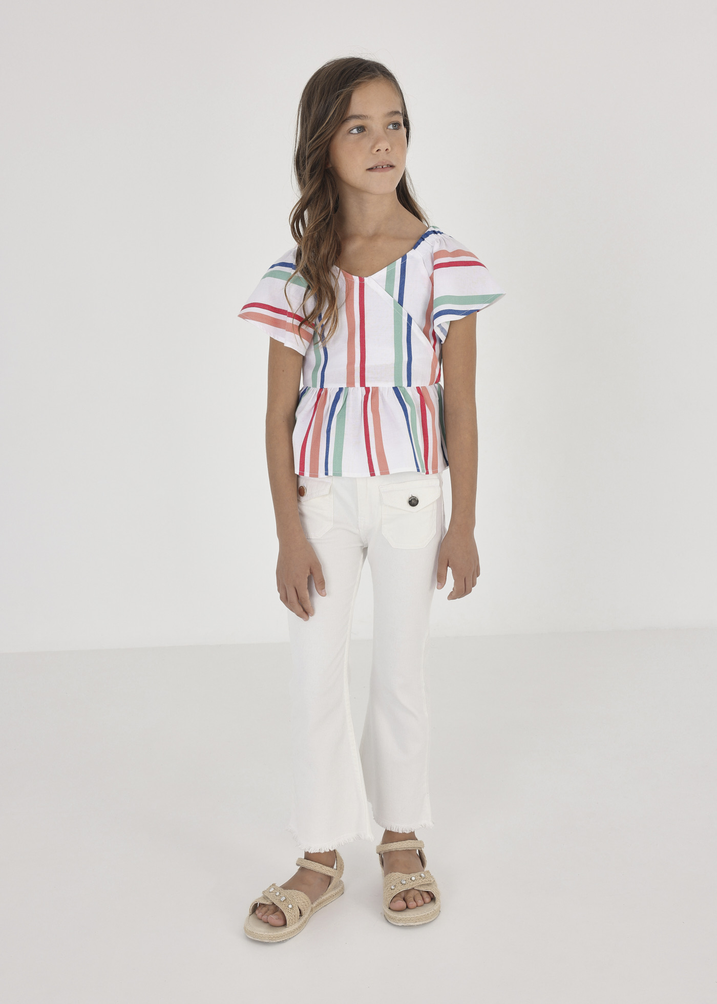 Blusa listrada de manga curta para meninas