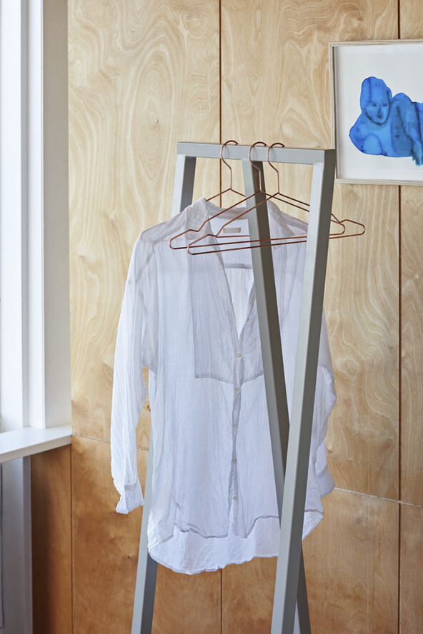 Hay Loop Stand Hall-L45 X W39 X H150-Wh White