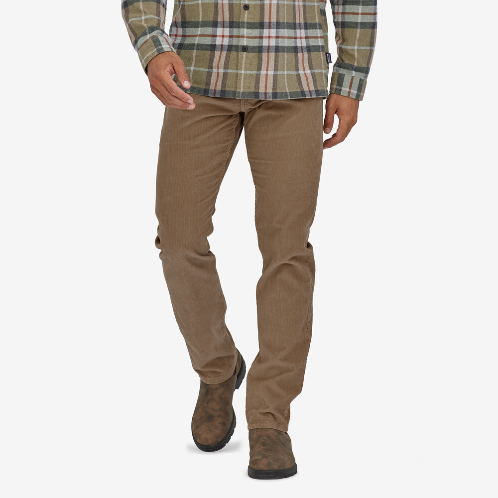 Herren-Jeans aus Bio-Baumwolle mit Cord – Kurz