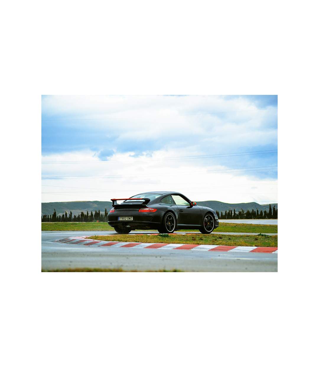 SMARTBOX - Passion pilotage : 1 stage de conduite au volant d'une Porsche - Coffret Cadeau Sport & Aventure