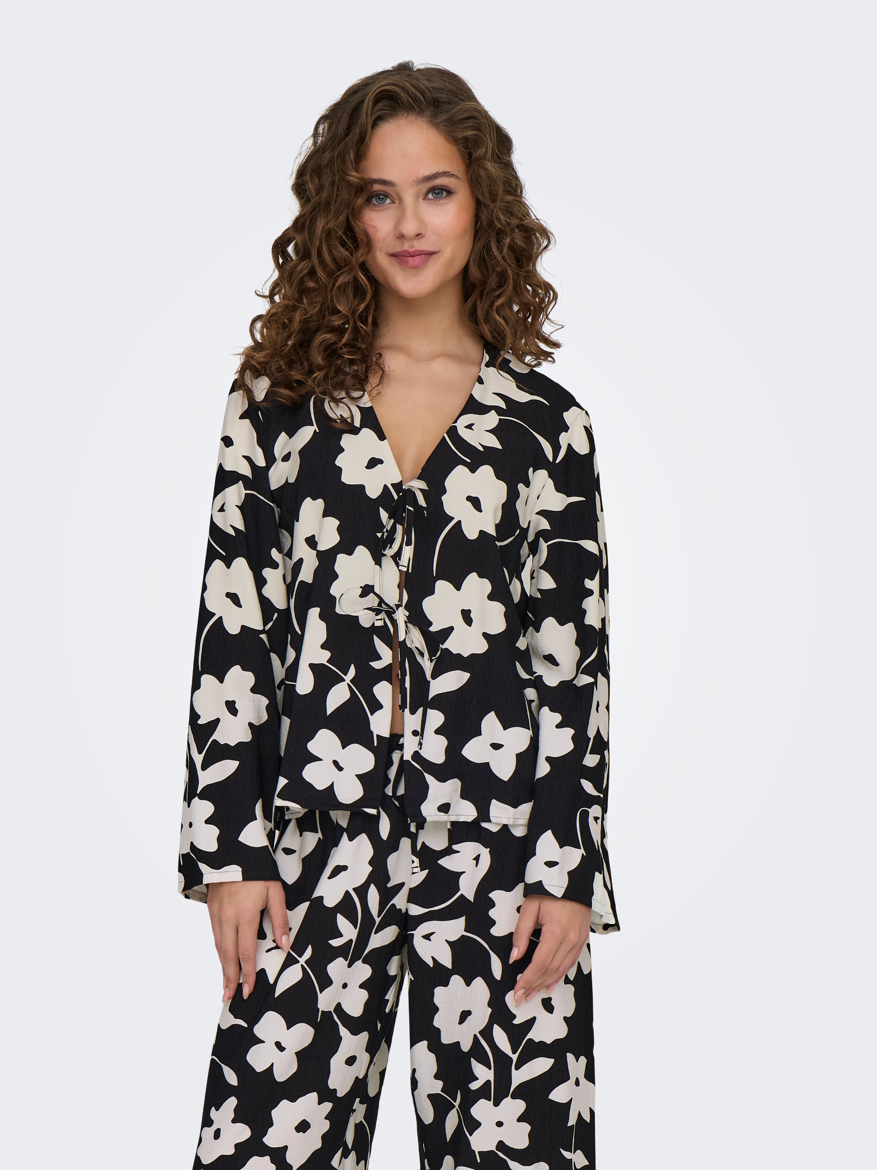 JDYSILAS Top Black