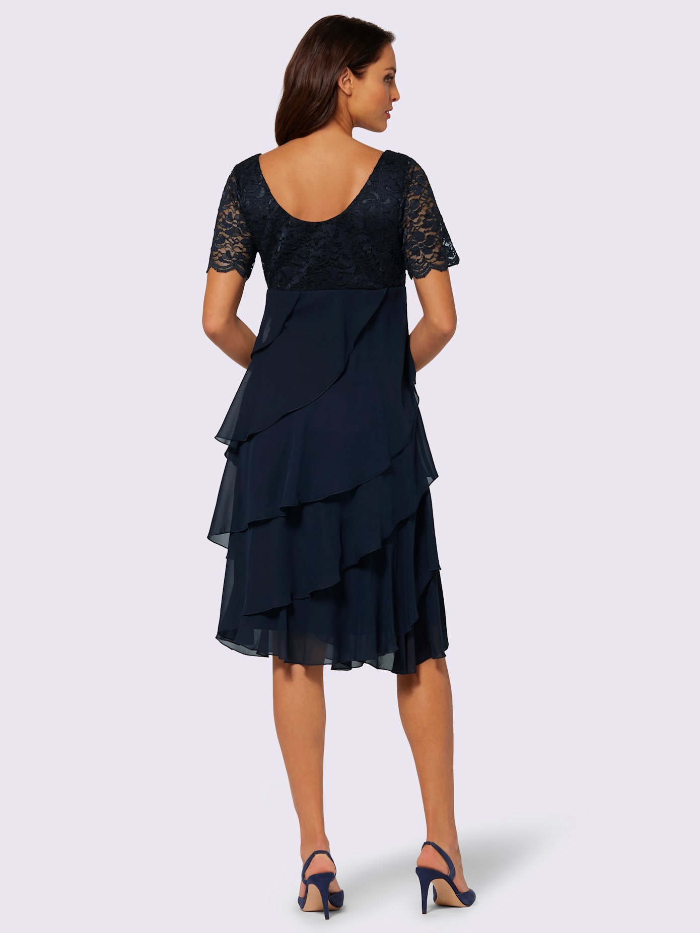 Robe en dentelle qualité tissée