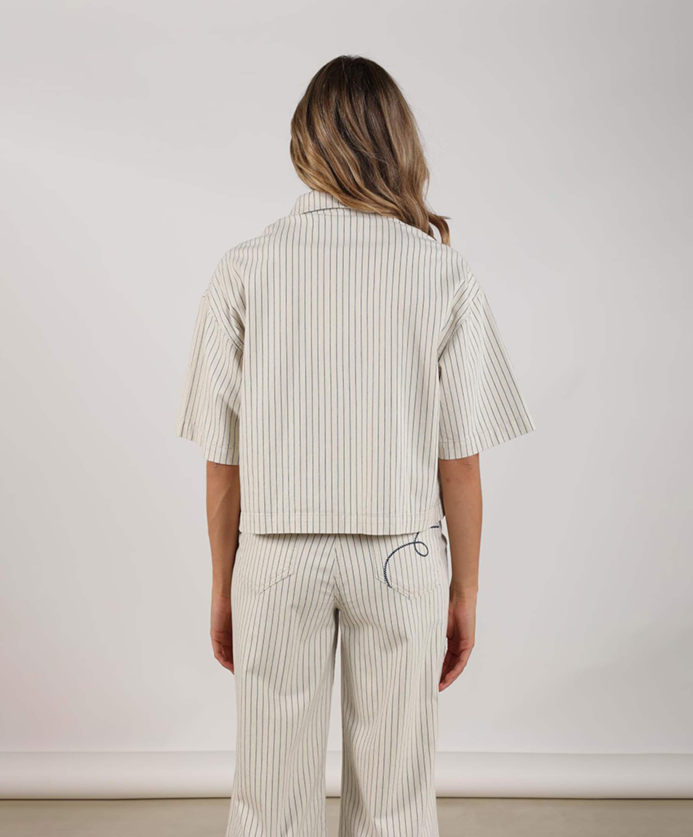 Nukus Dames blouse ecru