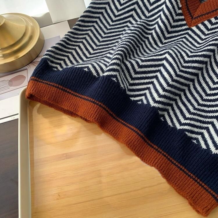 Astromeria - V-hals Zig Zag Trui Vest