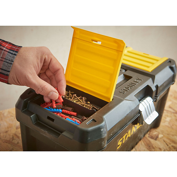 Caisse à outils vide cadenassable plastique Stanley 40 cm
