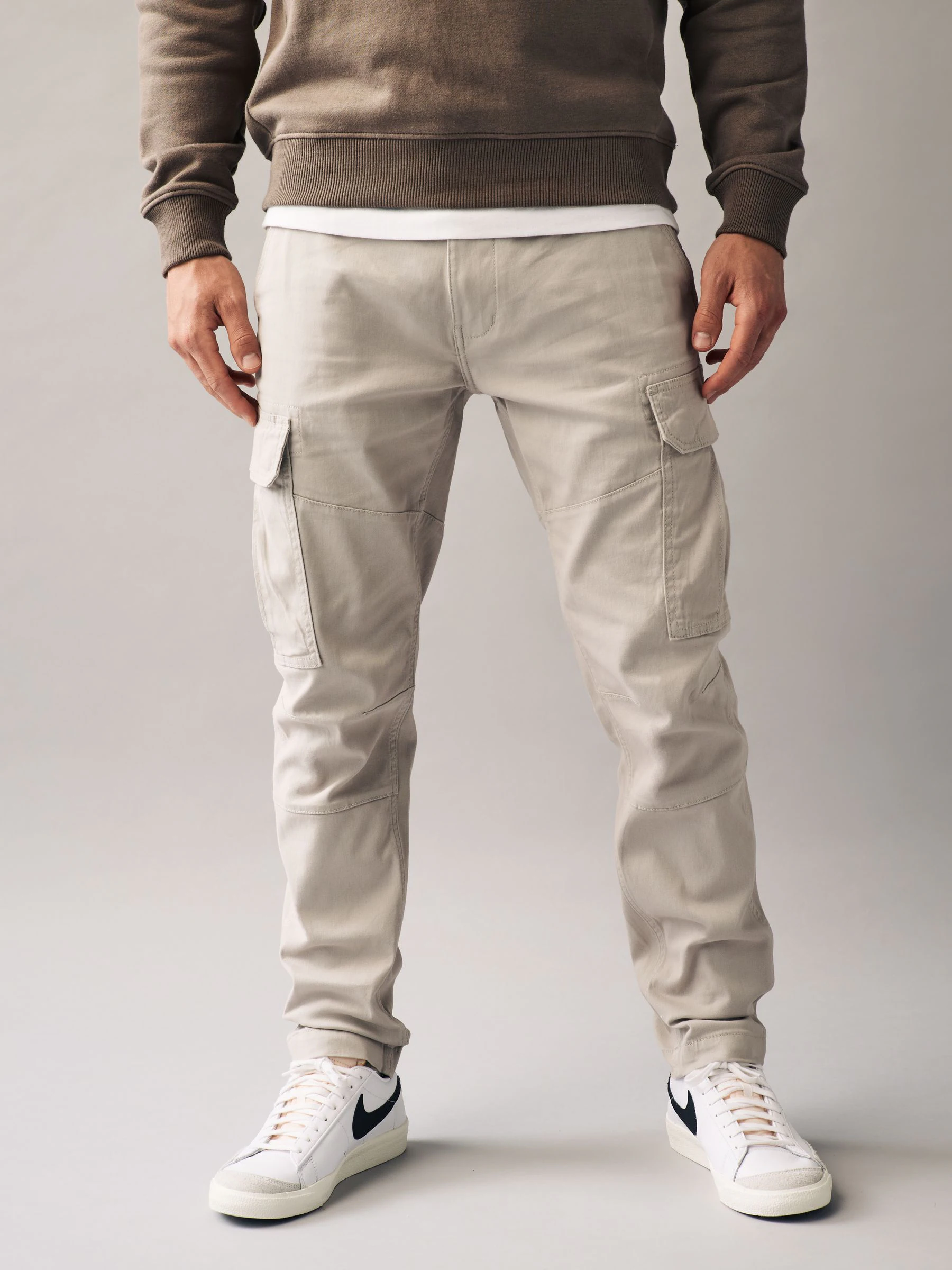Licht pastelgeel - Slim Fit - Katoenen cargostretchbroek