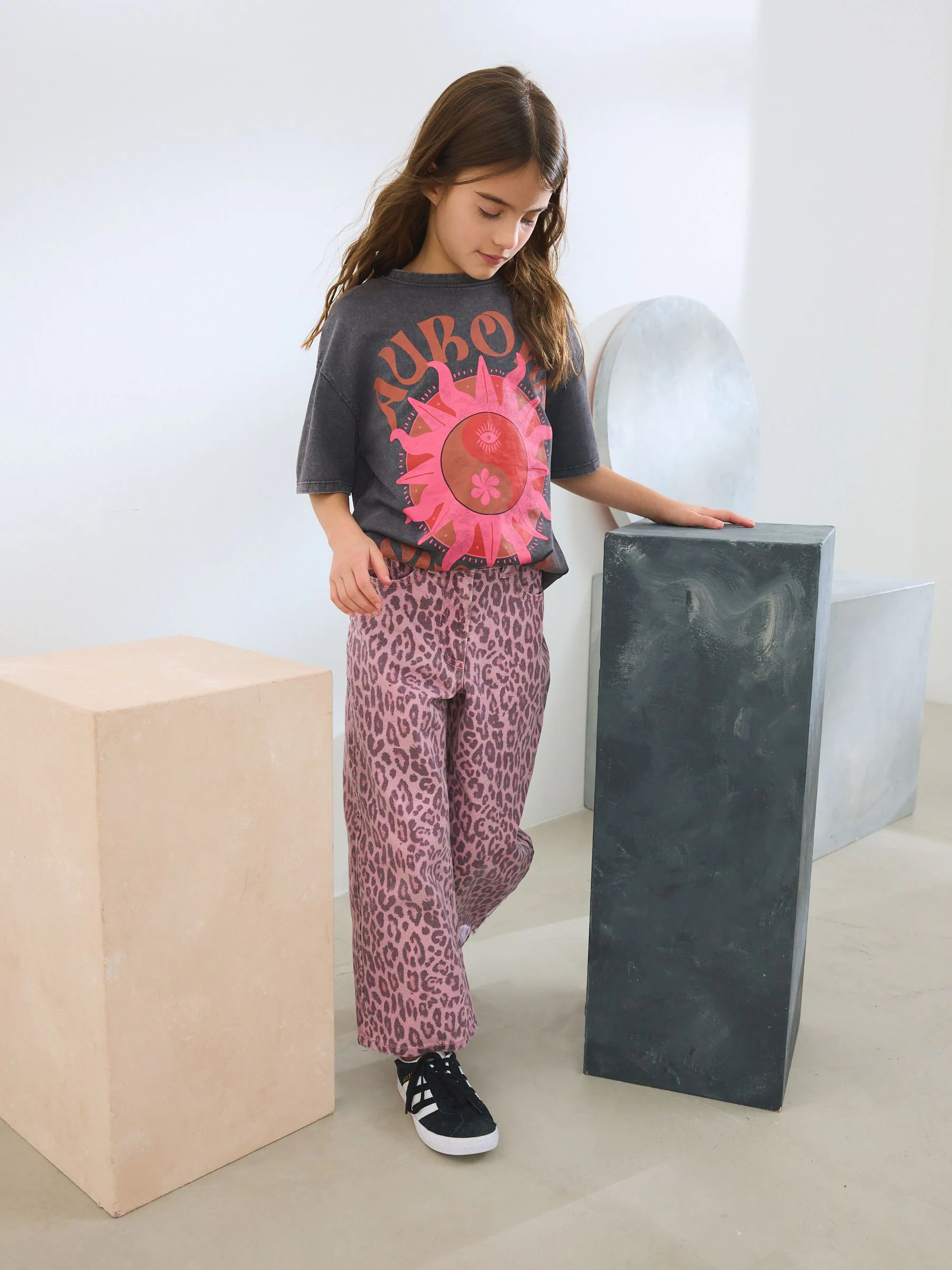 Roze met luipaardprint - Jeans met wijde pijpen (3-16 jr)