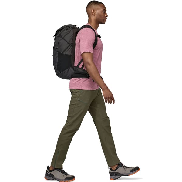 Sac à dos randonnée PATAGONIA TERRAVIA PACK 28L BLACK