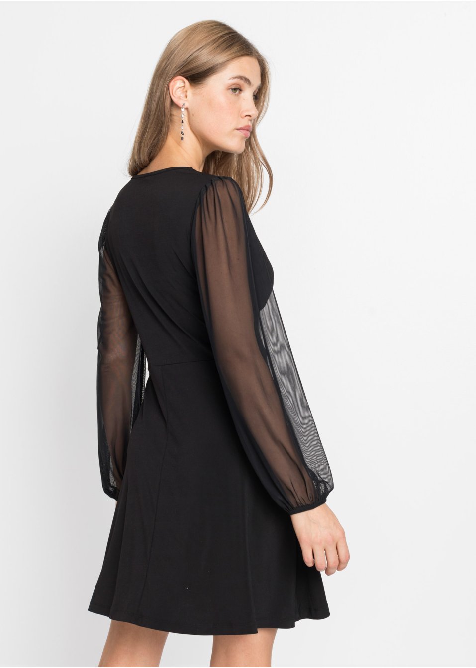 Robe en jersey avec manches en mesh