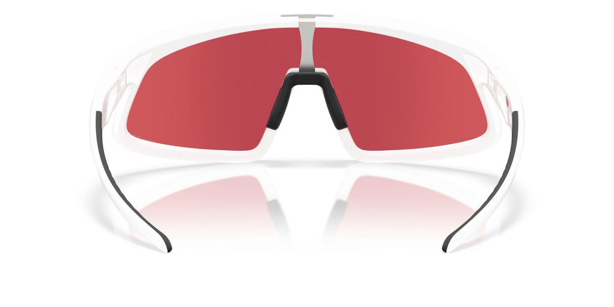 Oakley<br>Rslv