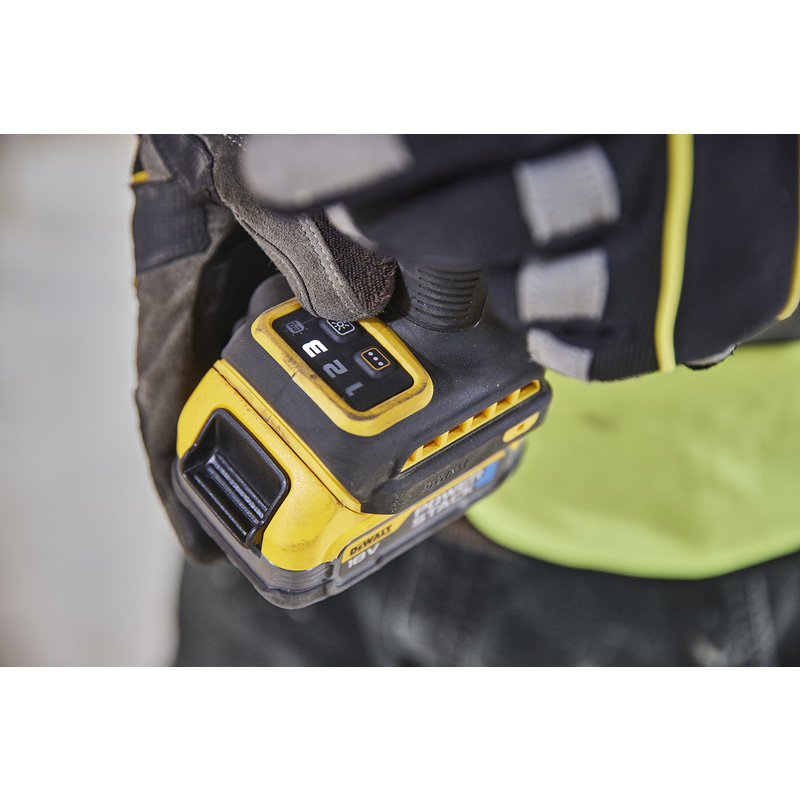 DeWALT DCF860NT-XJ 18V XR accu slagschroevendraaier in TSTAK (body) 18V Li-ion