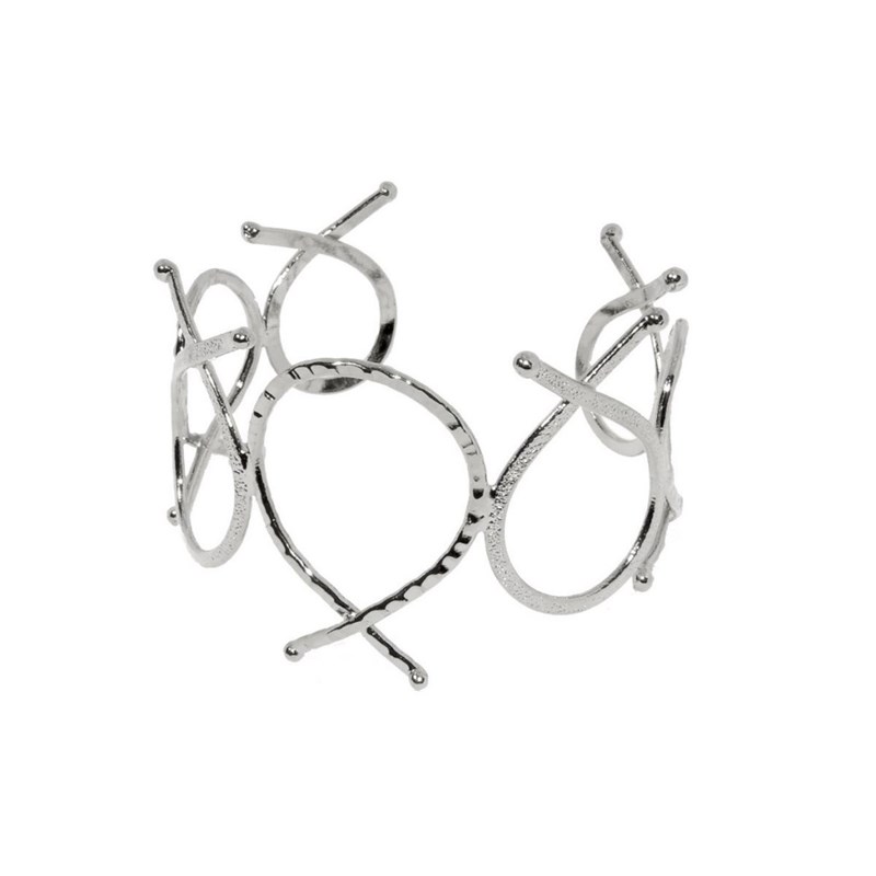 Bracelet rigide en plaqué argent martelé à la main avec différentes textures - Bijou de créateur