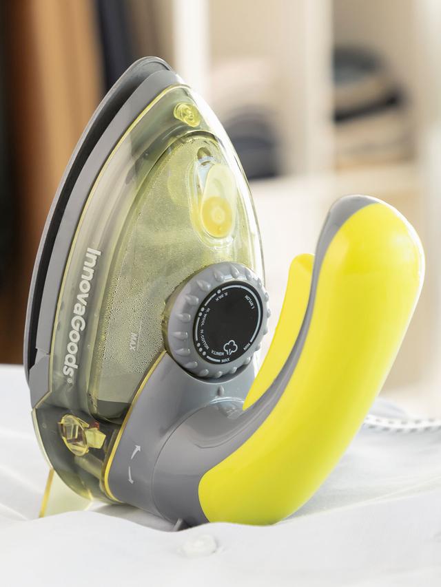 InnovaGoods 2-in-1 Mini-Dampfbügeleisen für vertikales und horizontales Bügeln, 800 W