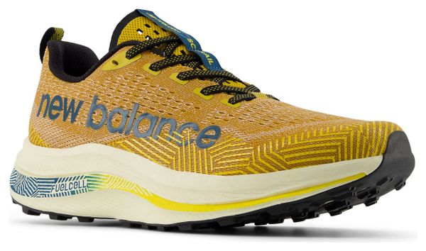 Chaussures Trail New Balance FuelCell SuperComp Trail Marron Homme