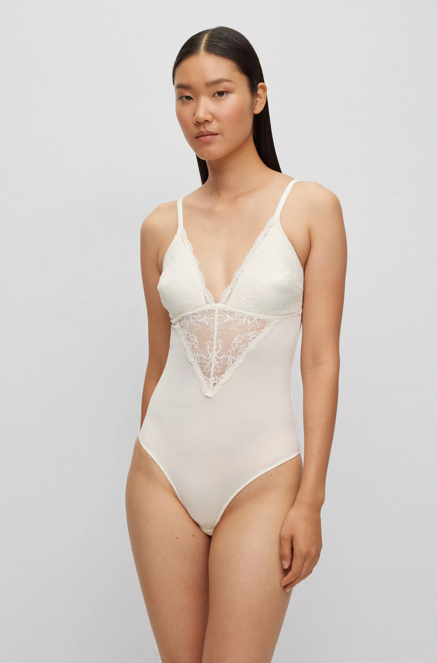 Body BOSS com detalhes em renda preta e alças com o logotipo.