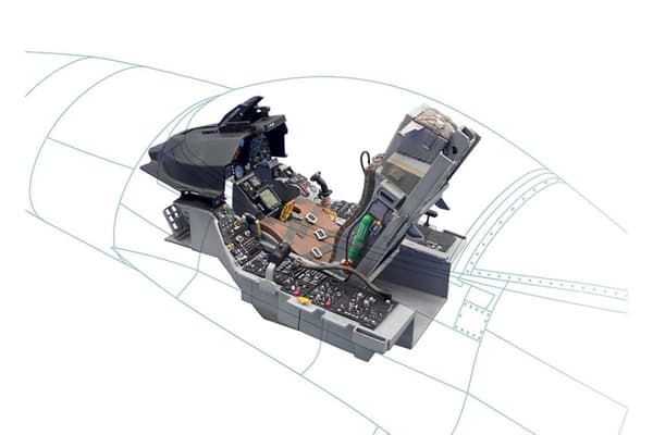Italeri 1:48 F-16 Cockpit